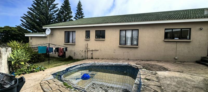 3 Bedroom Property for Sale in Dana Bay Western Cape